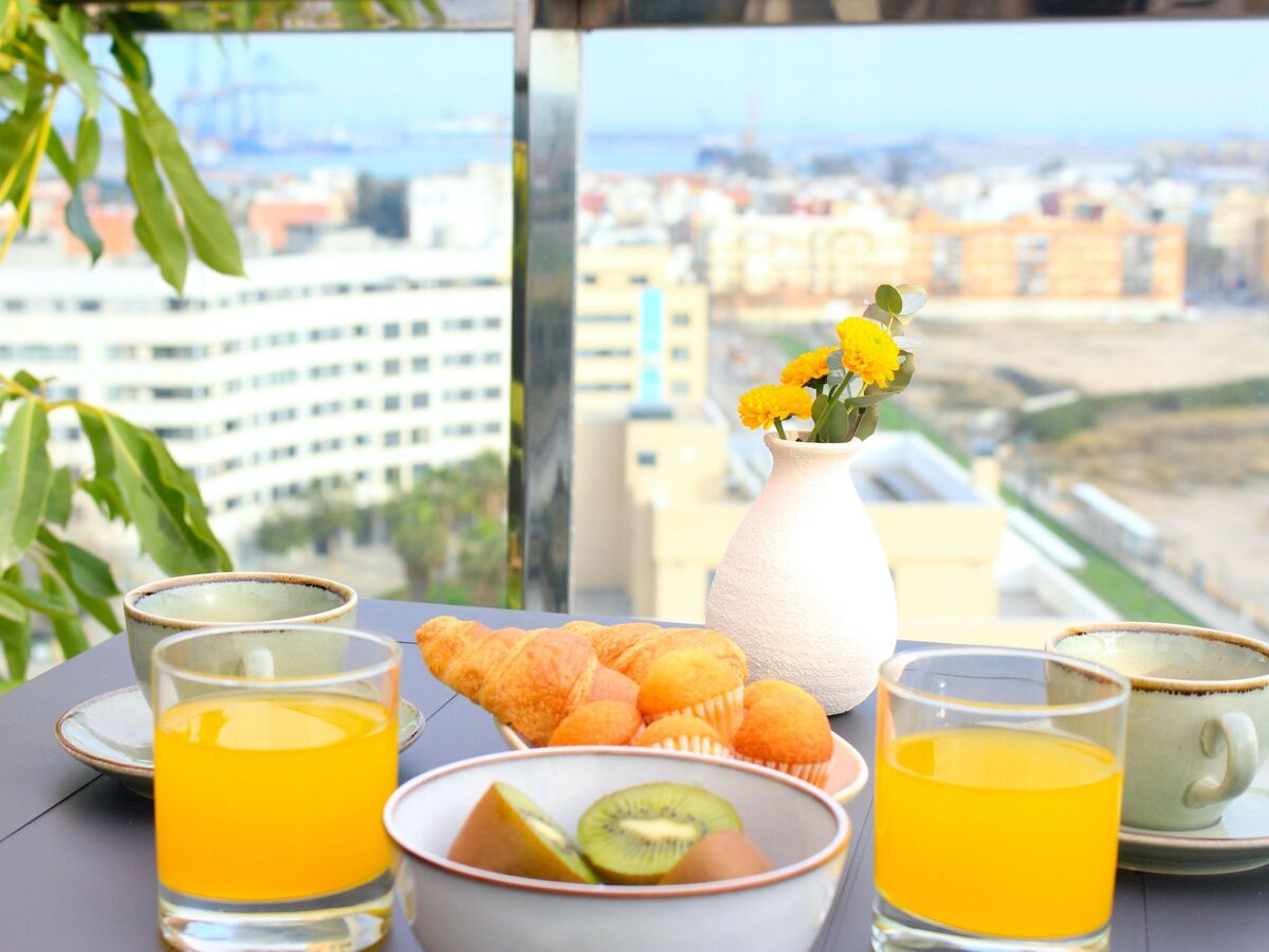 Appartement 11e étage à Valence, piscine et vue ville - Photo 9