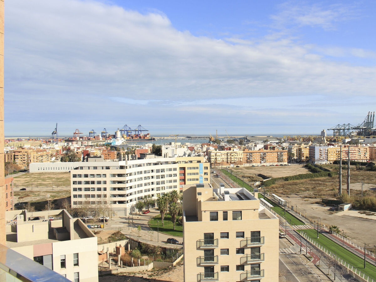 Appartement 11e étage à Valence, piscine et vue ville - Photo 10