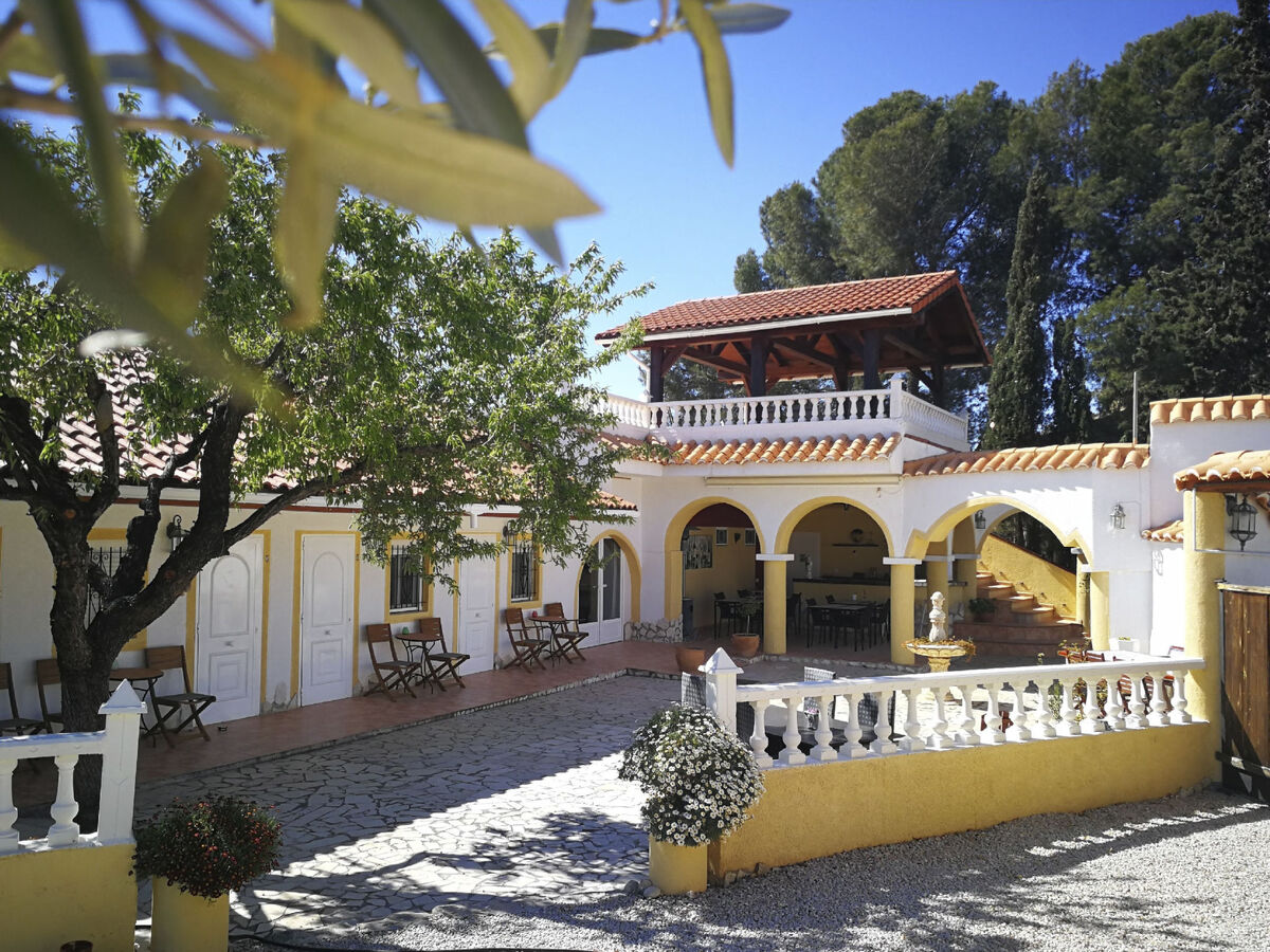 Finca Bilou – 5 chambres, piscine et jacuzzi privés à Aigües - Photo 1