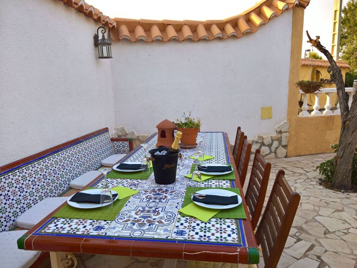 Finca Bilou – 5 chambres, piscine et jacuzzi privés à Aigües - Photo 18