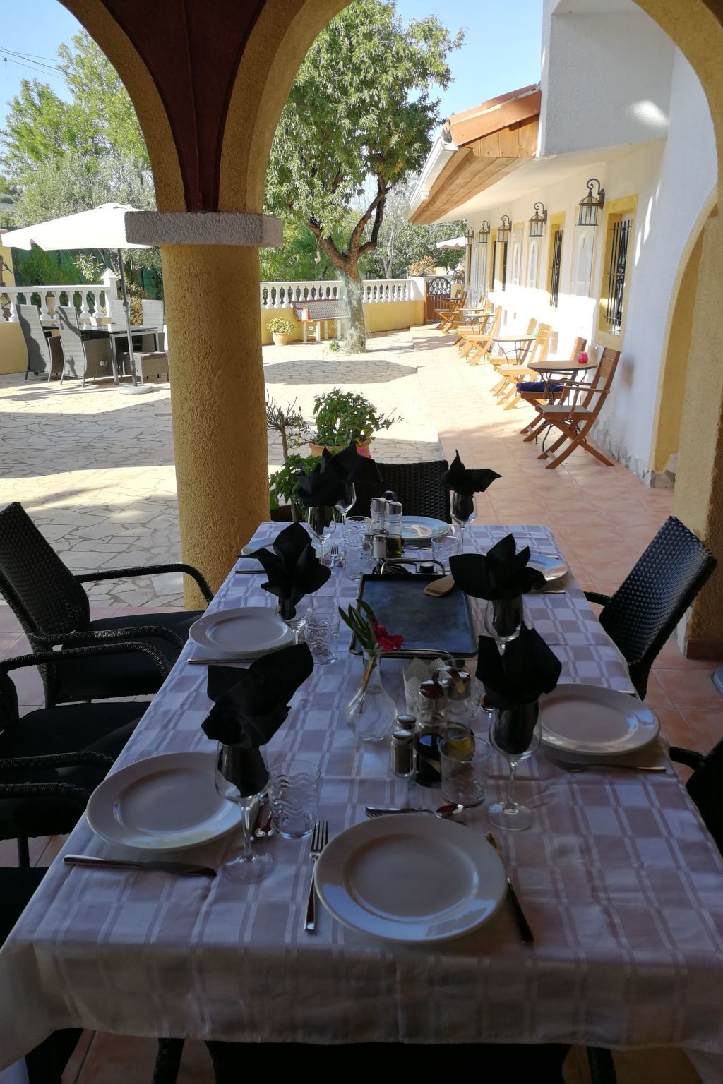 Finca Bilou – 5 chambres, piscine et jacuzzi privés à Aigües - Photo 19