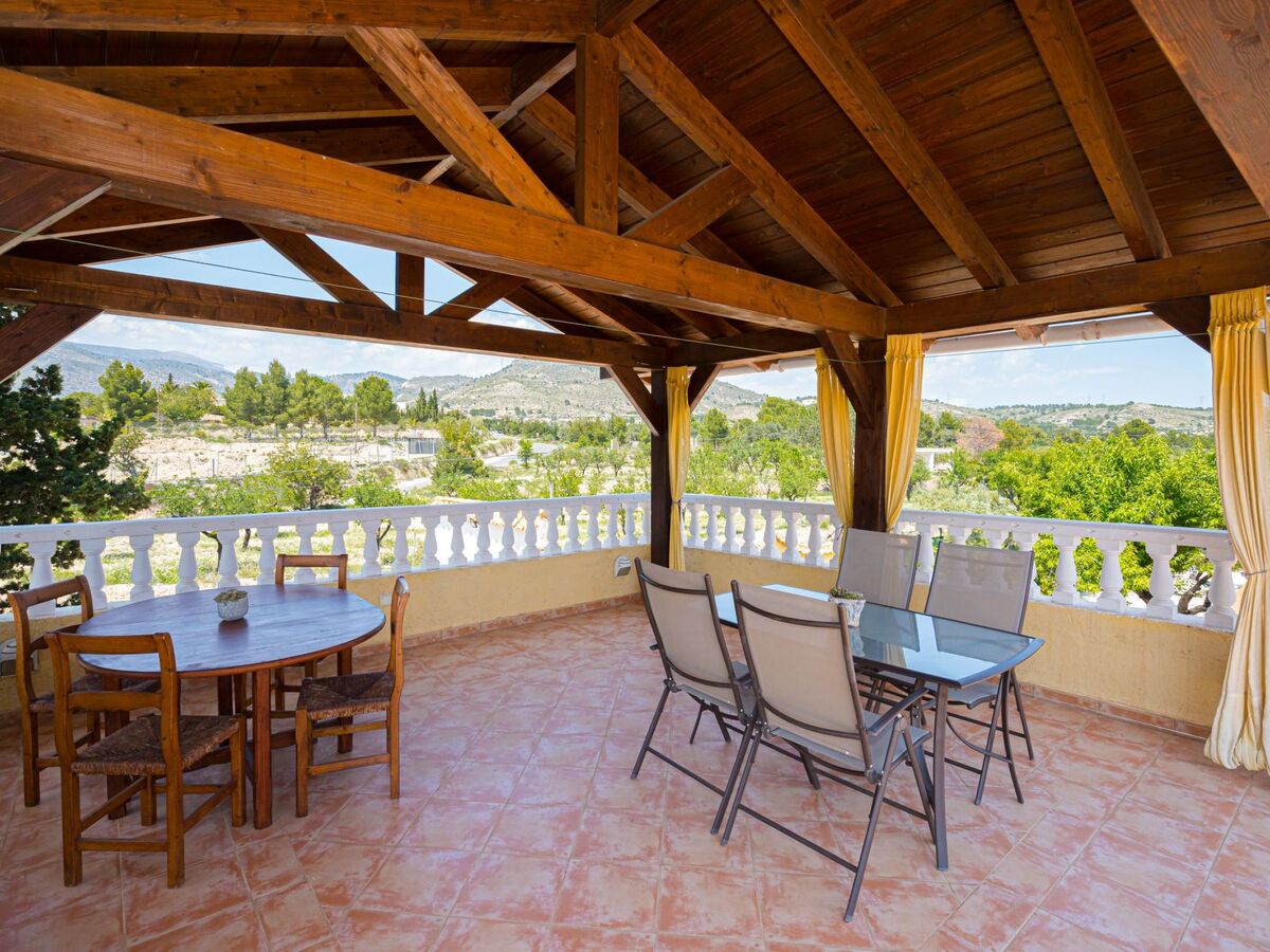 Finca Bilou – 5 chambres, piscine et jacuzzi privés à Aigües - Photo 24