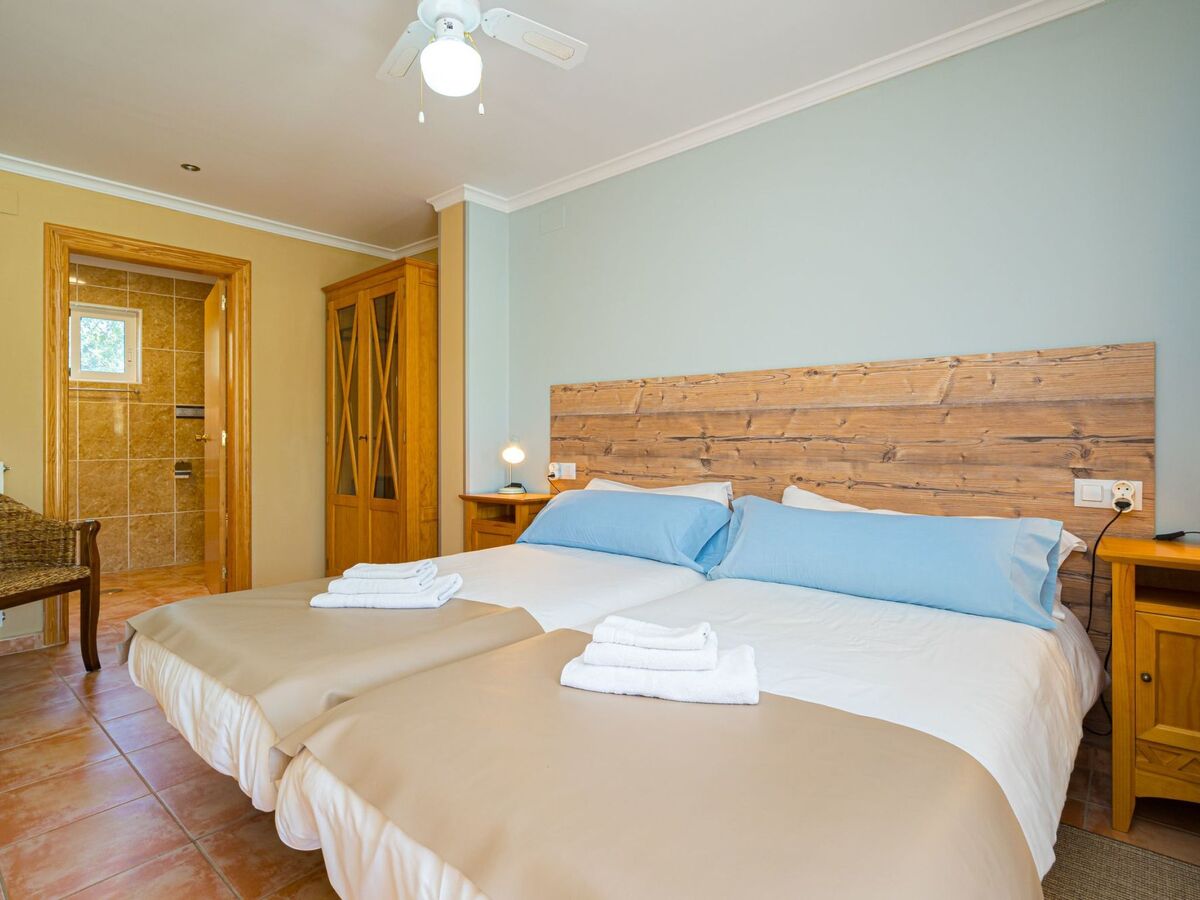 Finca Bilou – 5 chambres, piscine et jacuzzi privés à Aigües - Photo 36