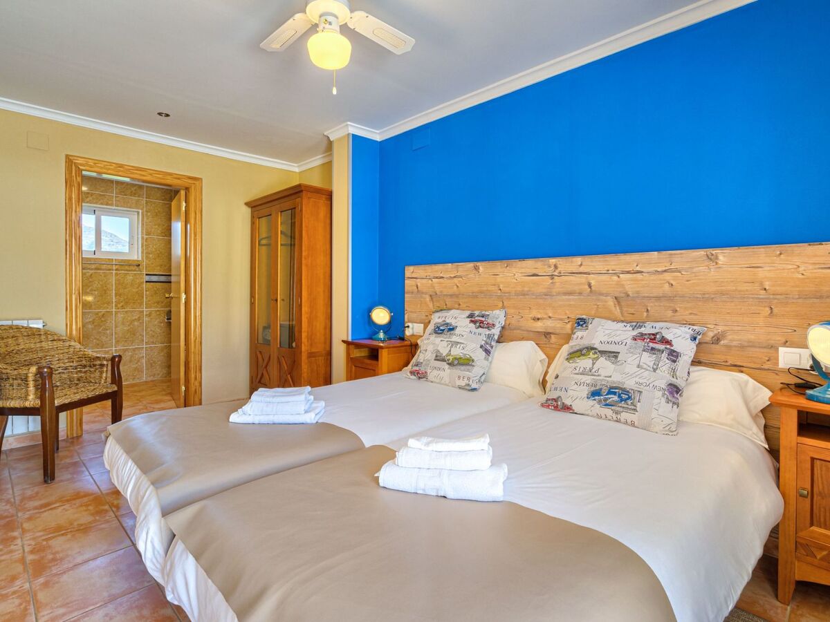 Finca Bilou – 5 chambres, piscine et jacuzzi privés à Aigües - Photo 37
