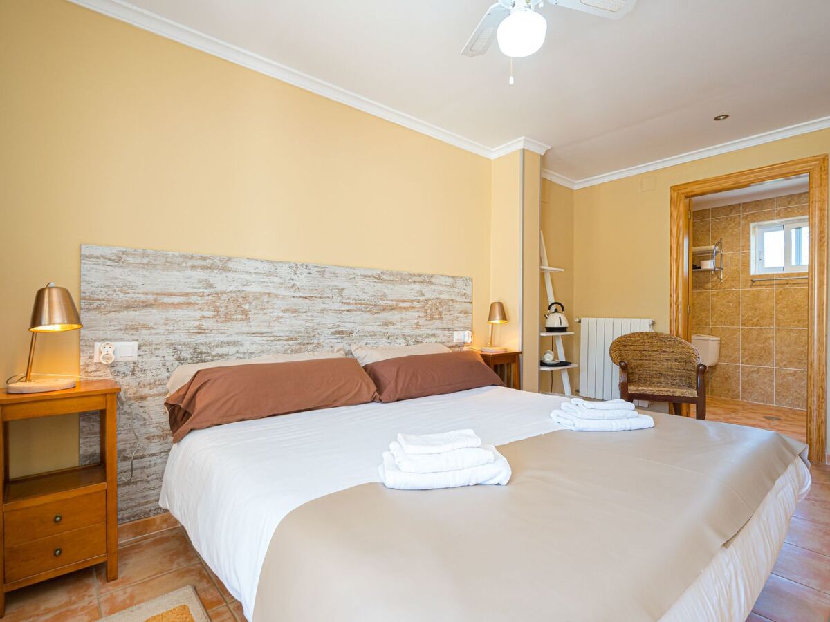 Finca Bilou – 5 chambres, piscine et jacuzzi privés à Aigües - Photo 39