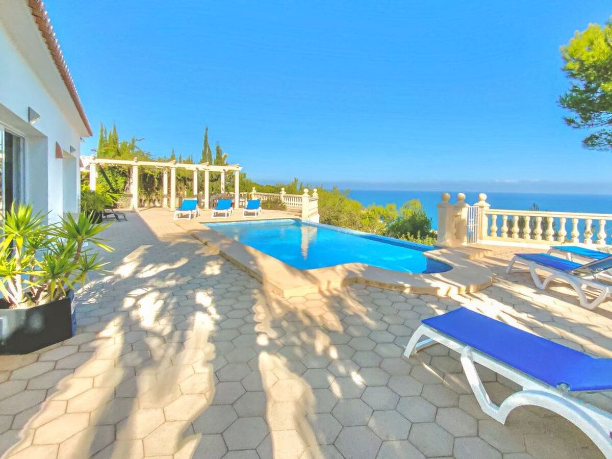 Villa La Galesa – vue mer sur Ibiza, 3 ch. en suite à Javea - Photo 1