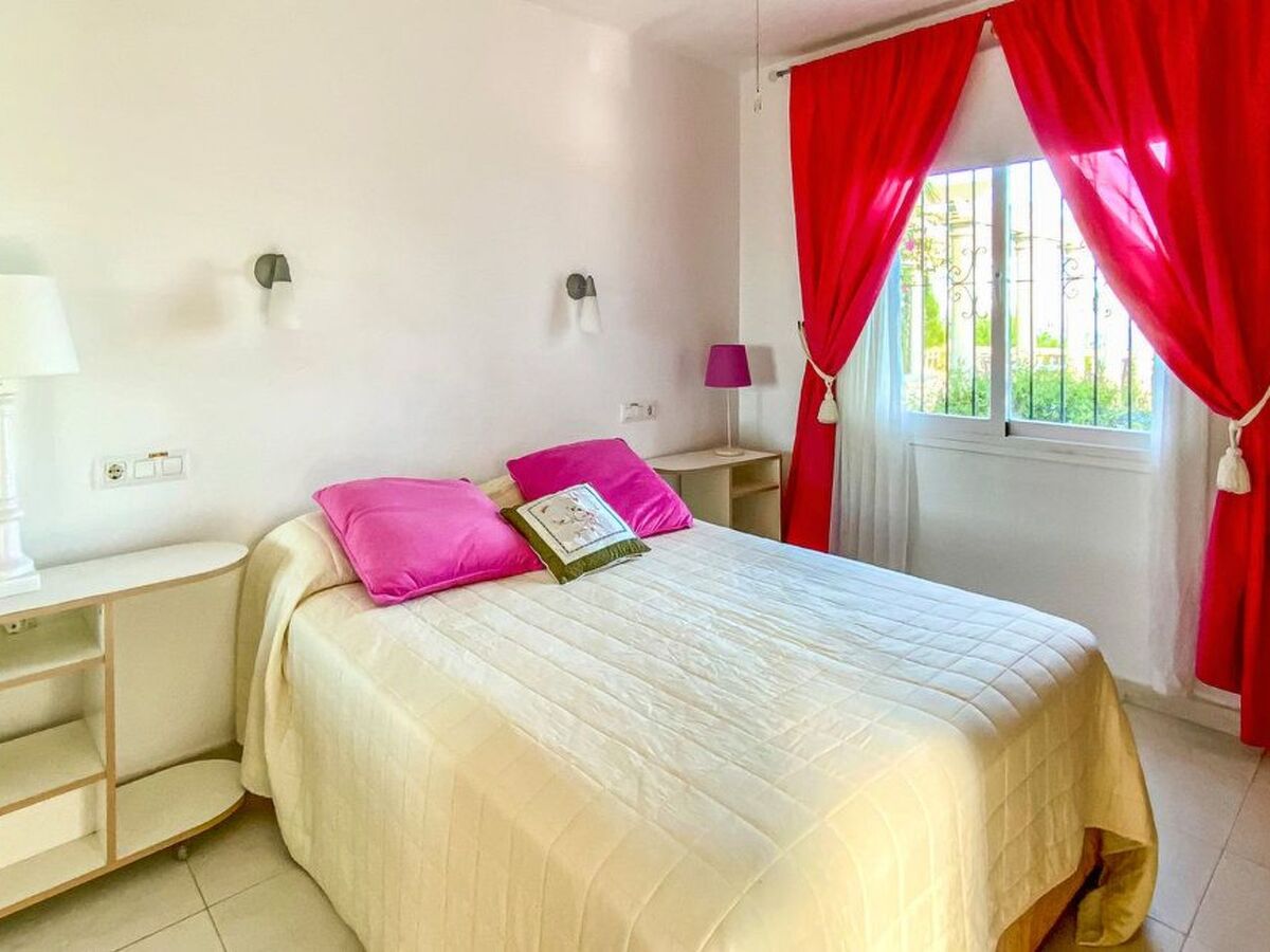 Villa La Galesa – vue mer sur Ibiza, 3 ch. en suite à Javea - Photo 10