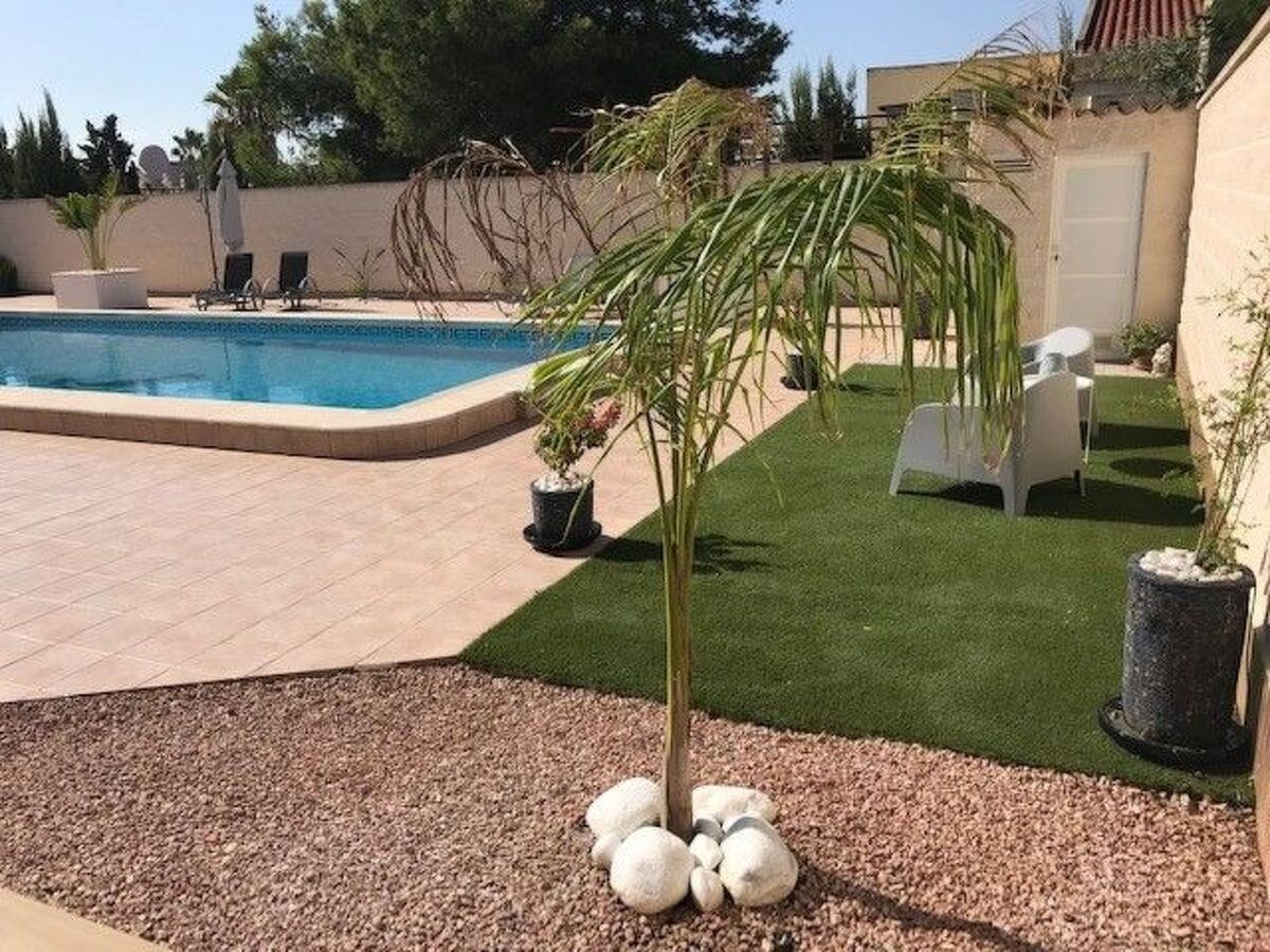 Casa Velazquez – Maison rénovée avec piscine 13x5 m à La Siesta - Photo 21