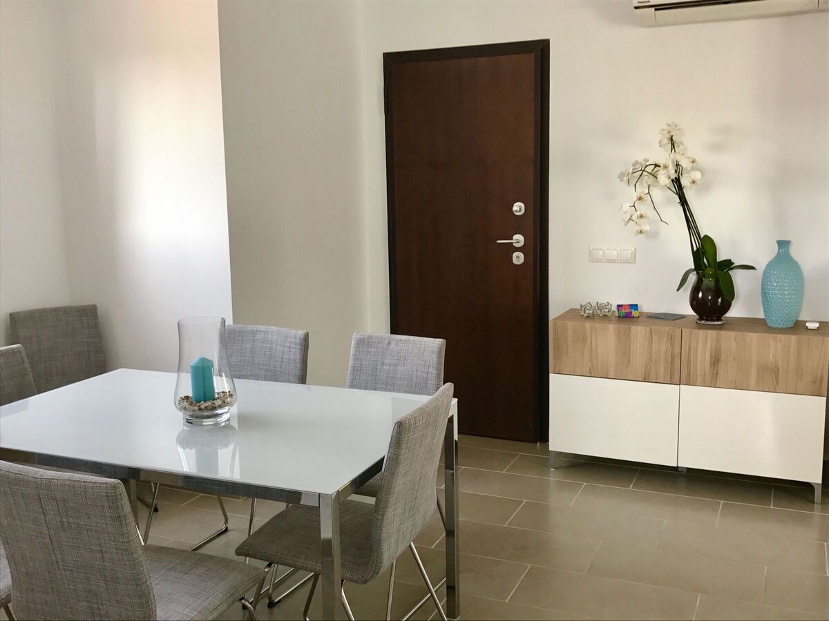 Casa Velazquez – Maison rénovée avec piscine 13x5 m à La Siesta - Photo 40