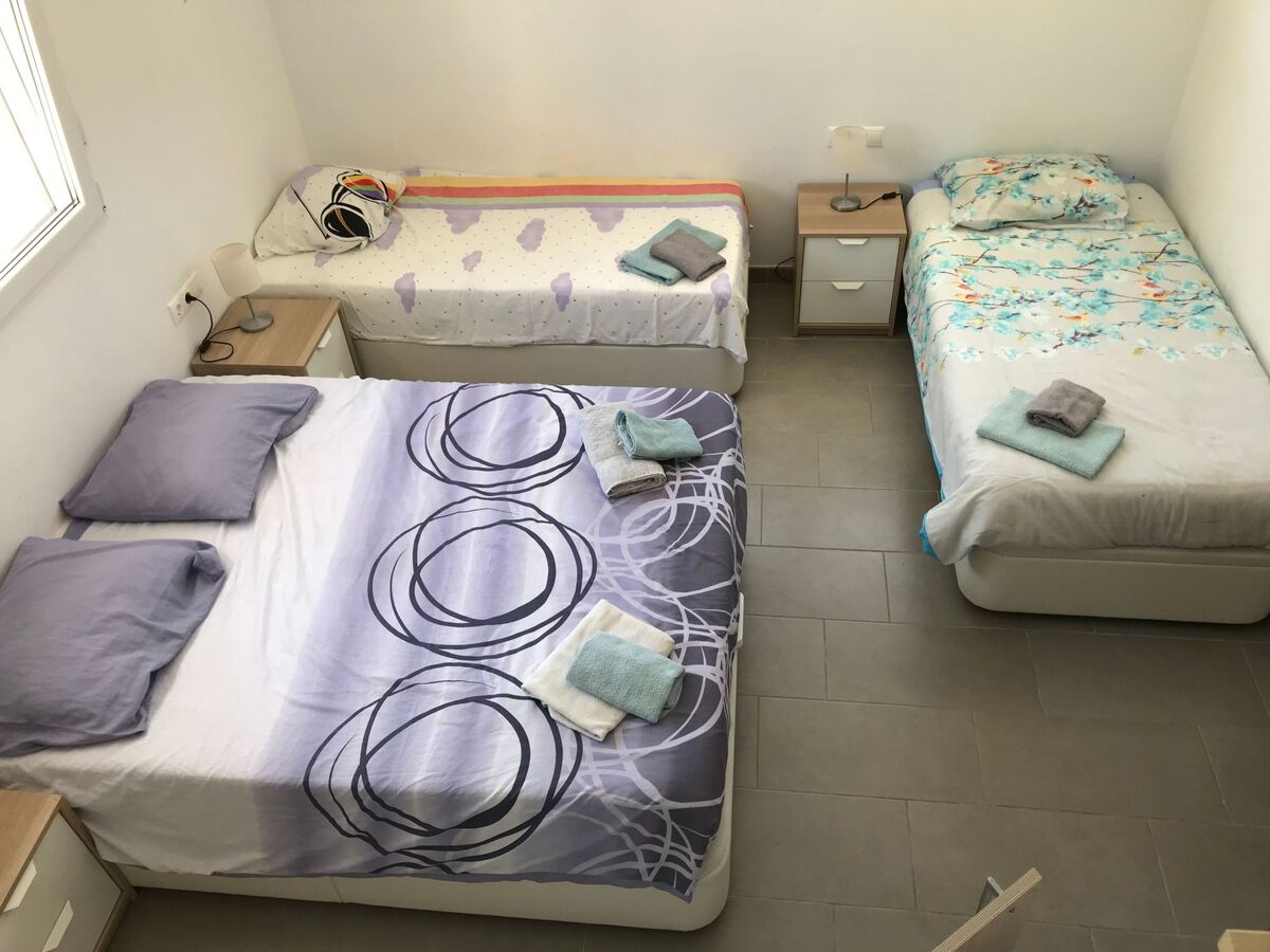Casa Velazquez – Maison rénovée avec piscine 13x5 m à La Siesta - Photo 47