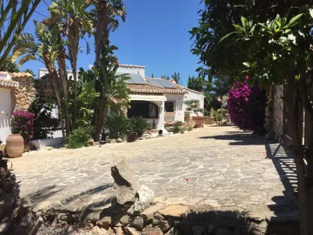 Finca avec piscine d'eau salée et vue panoramique à Pego : photo 17