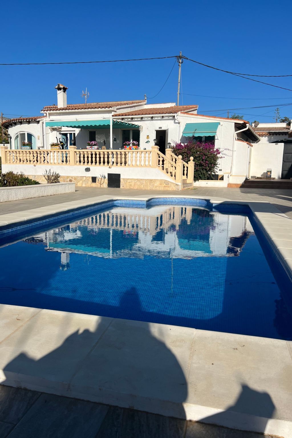 Maison plain-pied avec piscine 4×8 m à Calpe, jardin méditerranéen - Photo 23