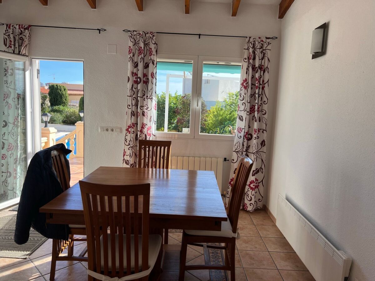Maison plain-pied avec piscine 4×8 m à Calpe, jardin méditerranéen - Photo 38
