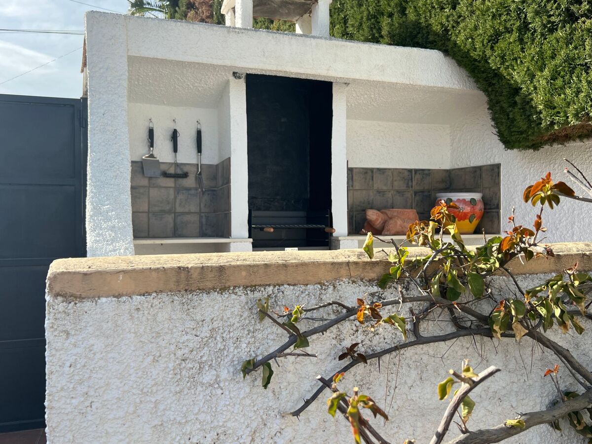 Maison plain-pied avec piscine 4×8 m à Calpe, jardin méditerranéen - Photo 45