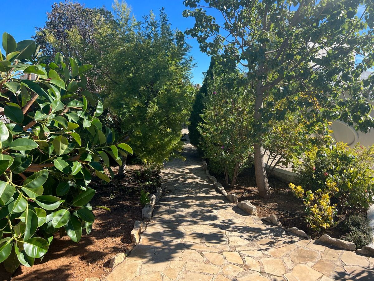 Maison plain-pied avec piscine 4×8 m à Calpe, jardin méditerranéen - Photo 53