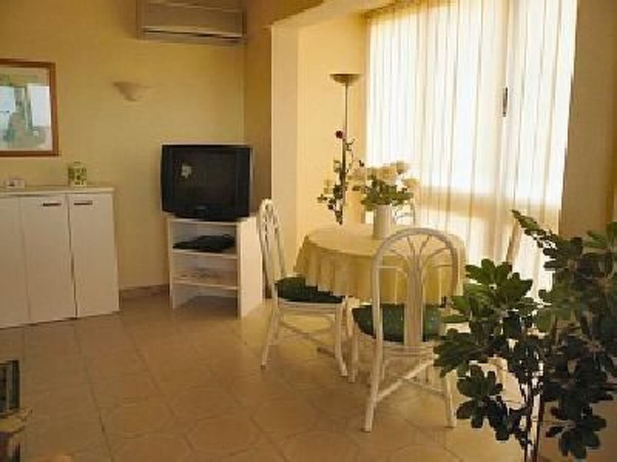 Esmeralda – Appartement 2 ch, 10 m de la plage - Photo 10