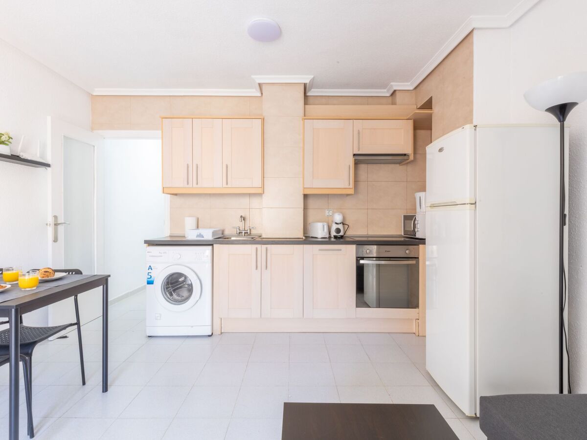 Appartement « Peter » avec balcon à Torrevieja - Photo 23