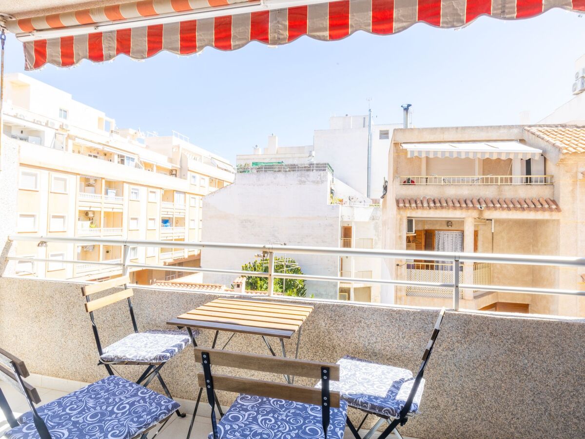 Appartement « Peter » avec balcon à Torrevieja - Photo 25