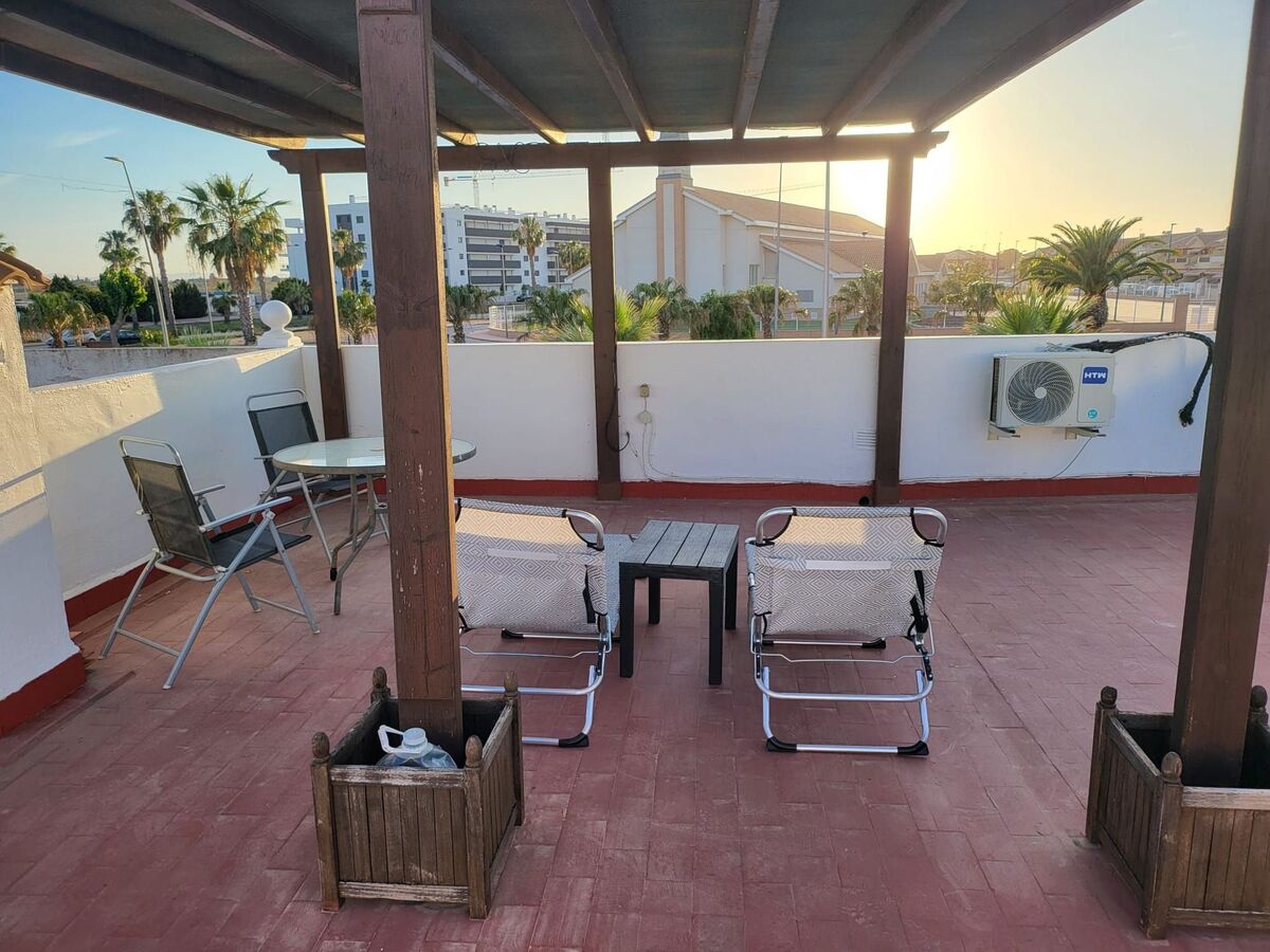 Maison VAO à Los Alcázares, terrasse et solarium - Photo 16