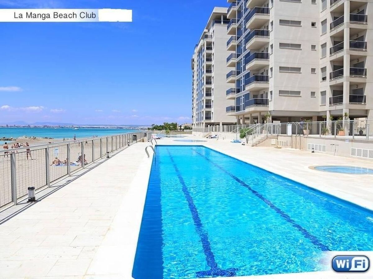 Appartement La Manga Beach Club, vue mer et accès piscines - Photo 2