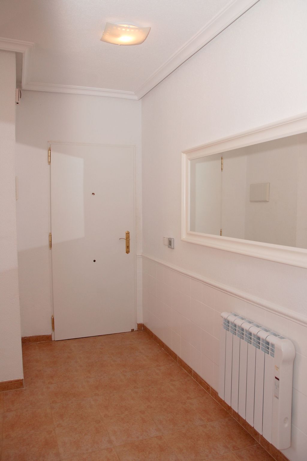 Maison 4 chambres à El Carmoli, piscine et toit-terrasse à 200 m de la plage - Photo 6