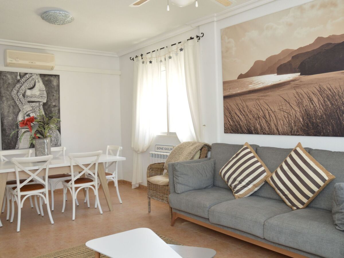 Maison 4 chambres à El Carmoli, piscine et toit-terrasse à 200 m de la plage - Photo 10