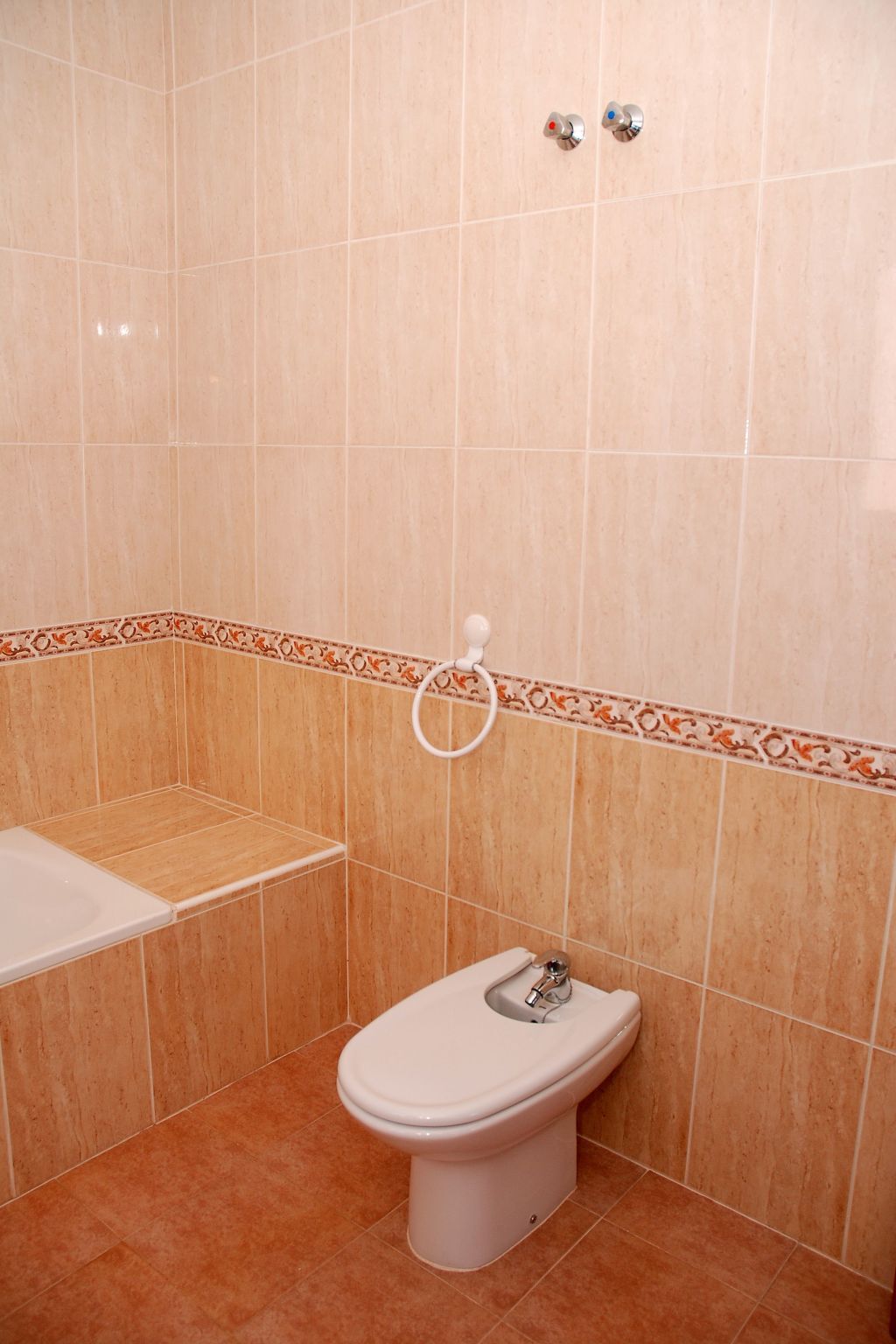 Maison 4 chambres à El Carmoli, piscine et toit-terrasse à 200 m de la plage - Photo 17