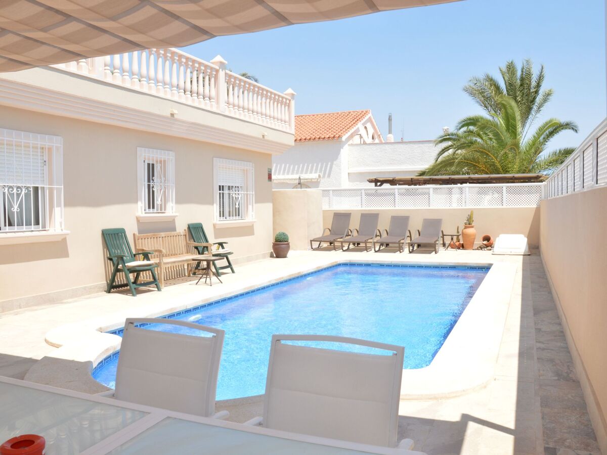 Maison 4 chambres à El Carmoli, piscine et toit-terrasse à 200 m de la plage - Photo 39