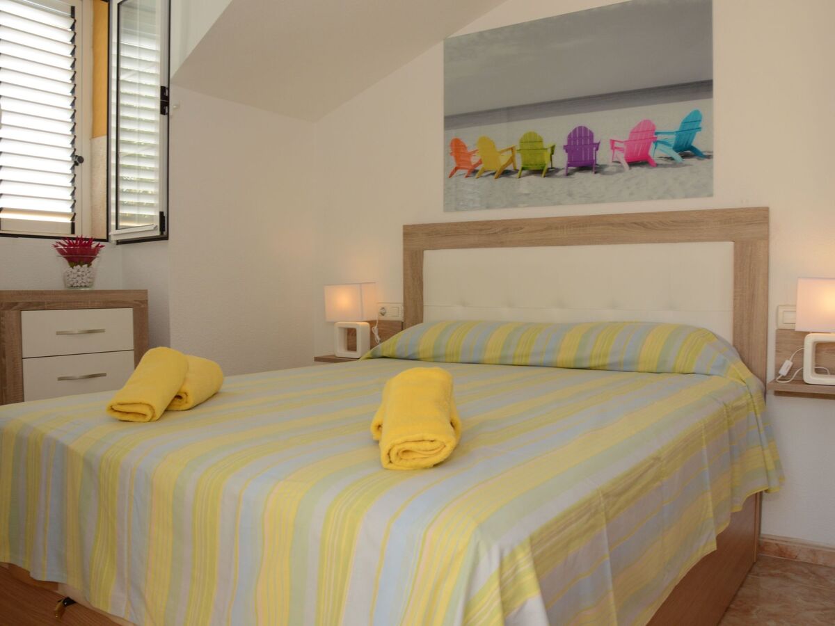 Maison Olivos 8 – plage à 300 m, jardin et terrasse privés - Photo 11