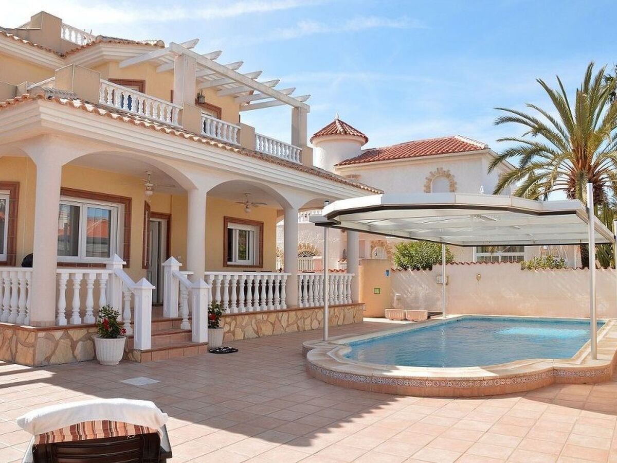 Maison avec piscine privée à 100 m de la plage, El Carmoli - Photo 2