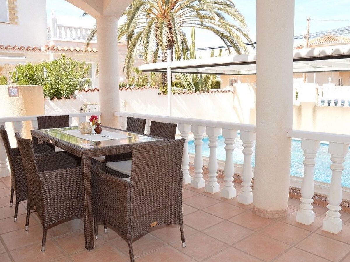 Maison avec piscine privée à 100 m de la plage, El Carmoli - Photo 5