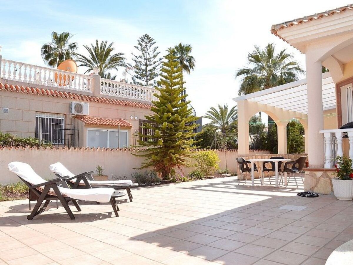 Maison avec piscine privée à 100 m de la plage, El Carmoli - Photo 6