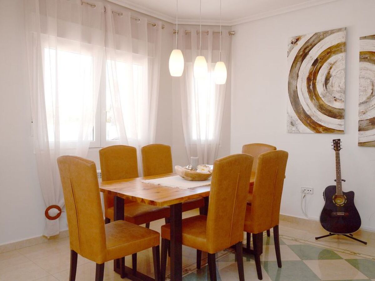 Maison avec piscine privée à 100 m de la plage, El Carmoli - Photo 13