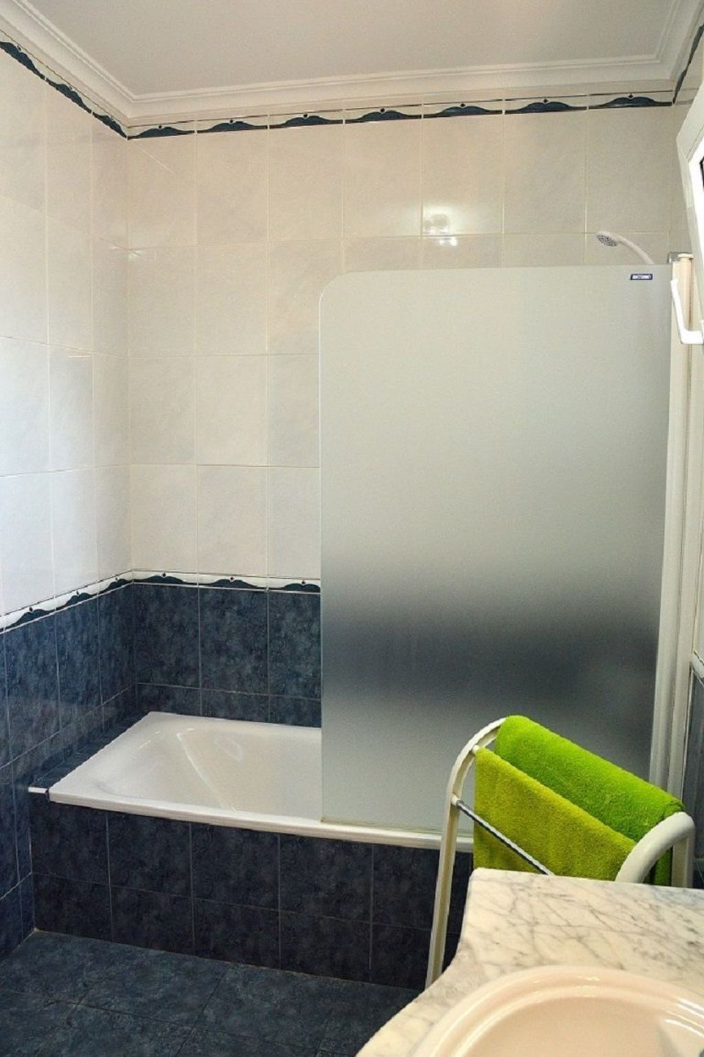 Maison avec piscine privée à 100 m de la plage, El Carmoli - Photo 37