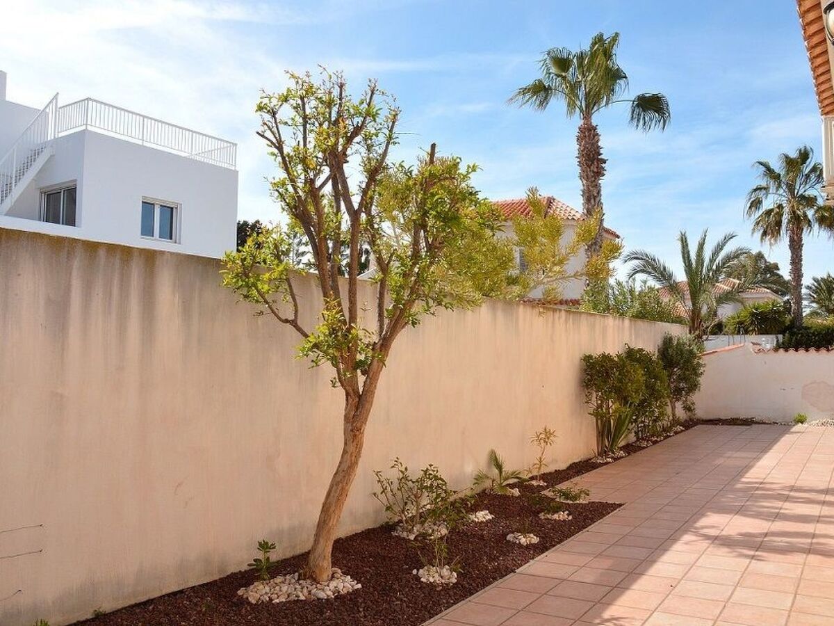 Maison avec piscine privée à 100 m de la plage, El Carmoli - Photo 44