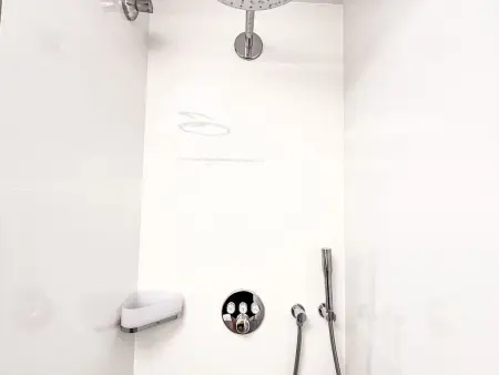 Appartement Sophie avec vue mer et piscine commune : photo 9