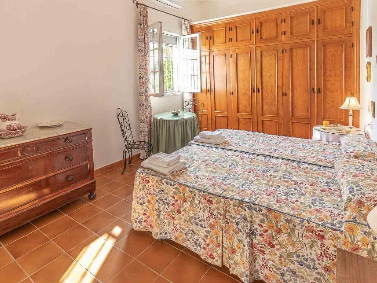 Casa Rural Santa Ana : maison 11 pers, piscine à Marchena - Photo 16