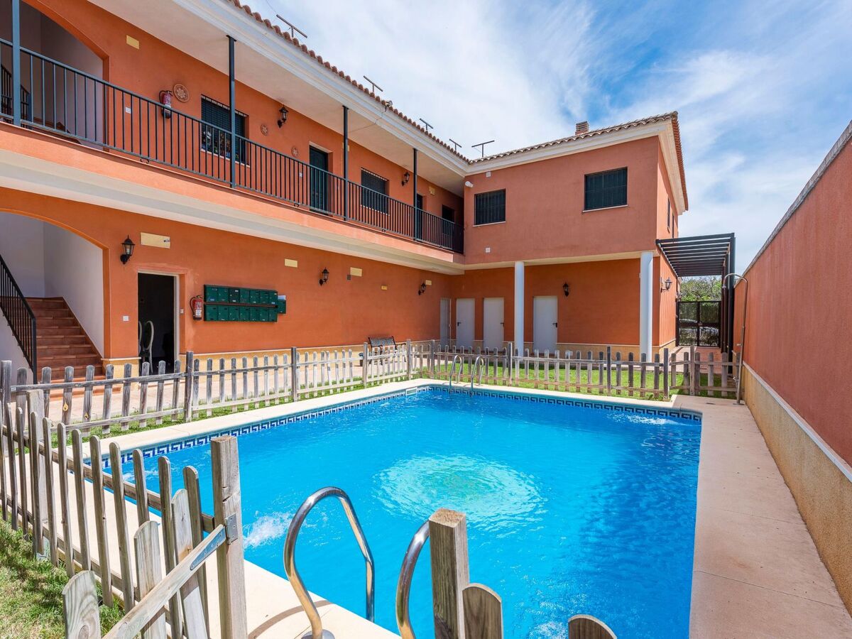 Appartement Torero II – Marchena, piscine communale - Photo 2