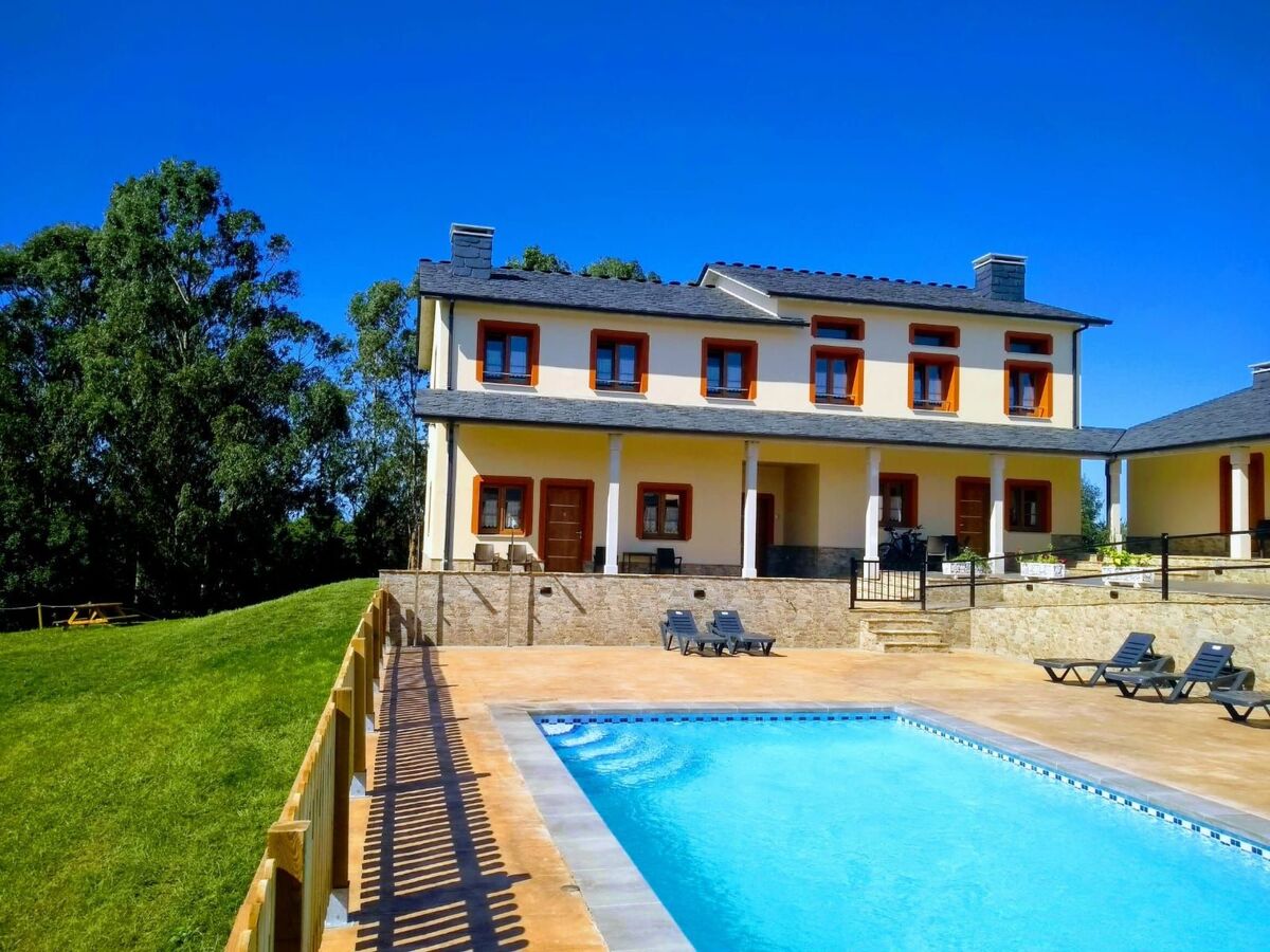 Duplex en Asturies avec piscine, vue mer et terrain de foot - Photo 6