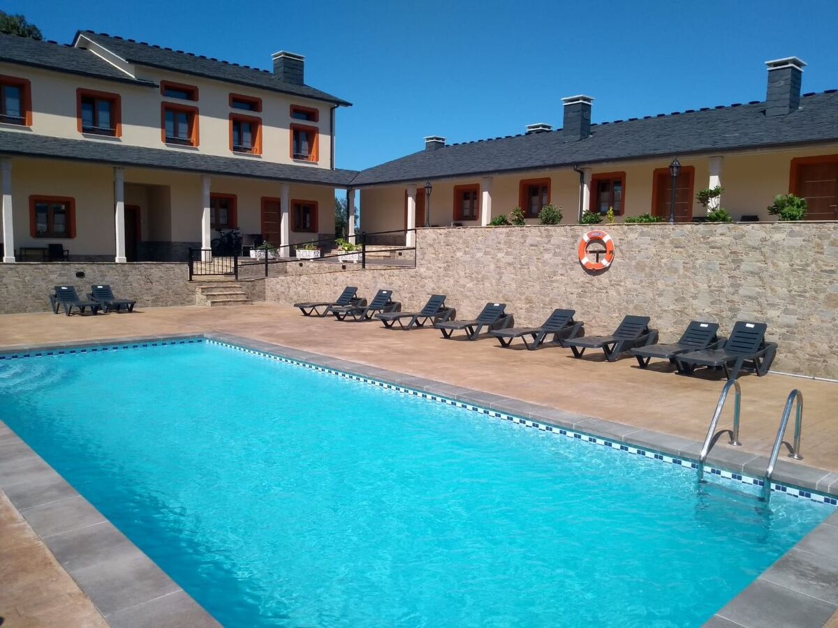 Duplex en Asturies avec piscine, vue mer et terrain de foot - Photo 8