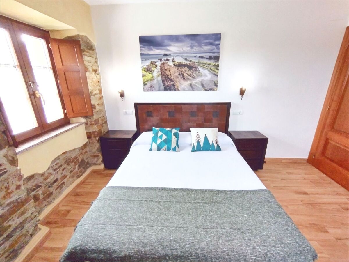 Duplex en Asturies avec piscine, vue mer et terrain de foot - Photo 15