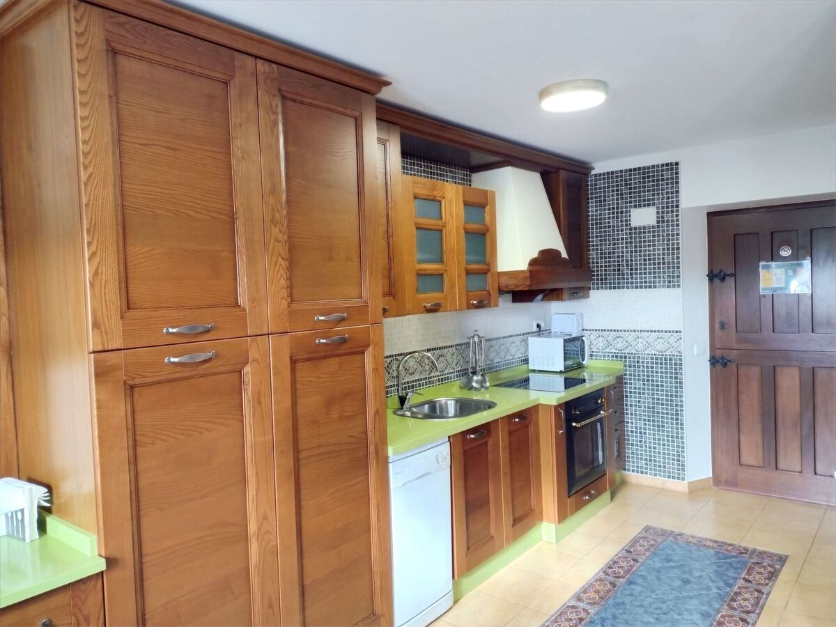 Duplex en Asturies avec piscine, vue mer et terrain de foot - Photo 20
