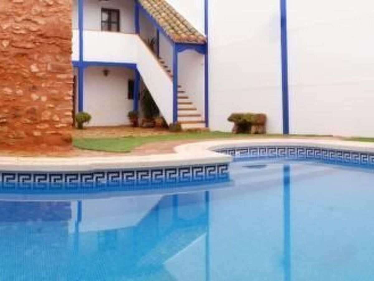 Maison de La Mancha à Granetula – piscine privée, 425 m² - Photo 3