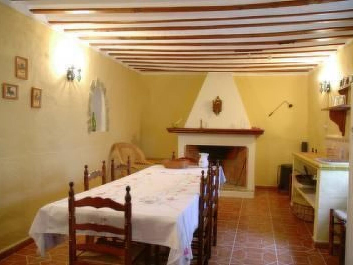 Maison de La Mancha à Granetula – piscine privée, 425 m² - Photo 17