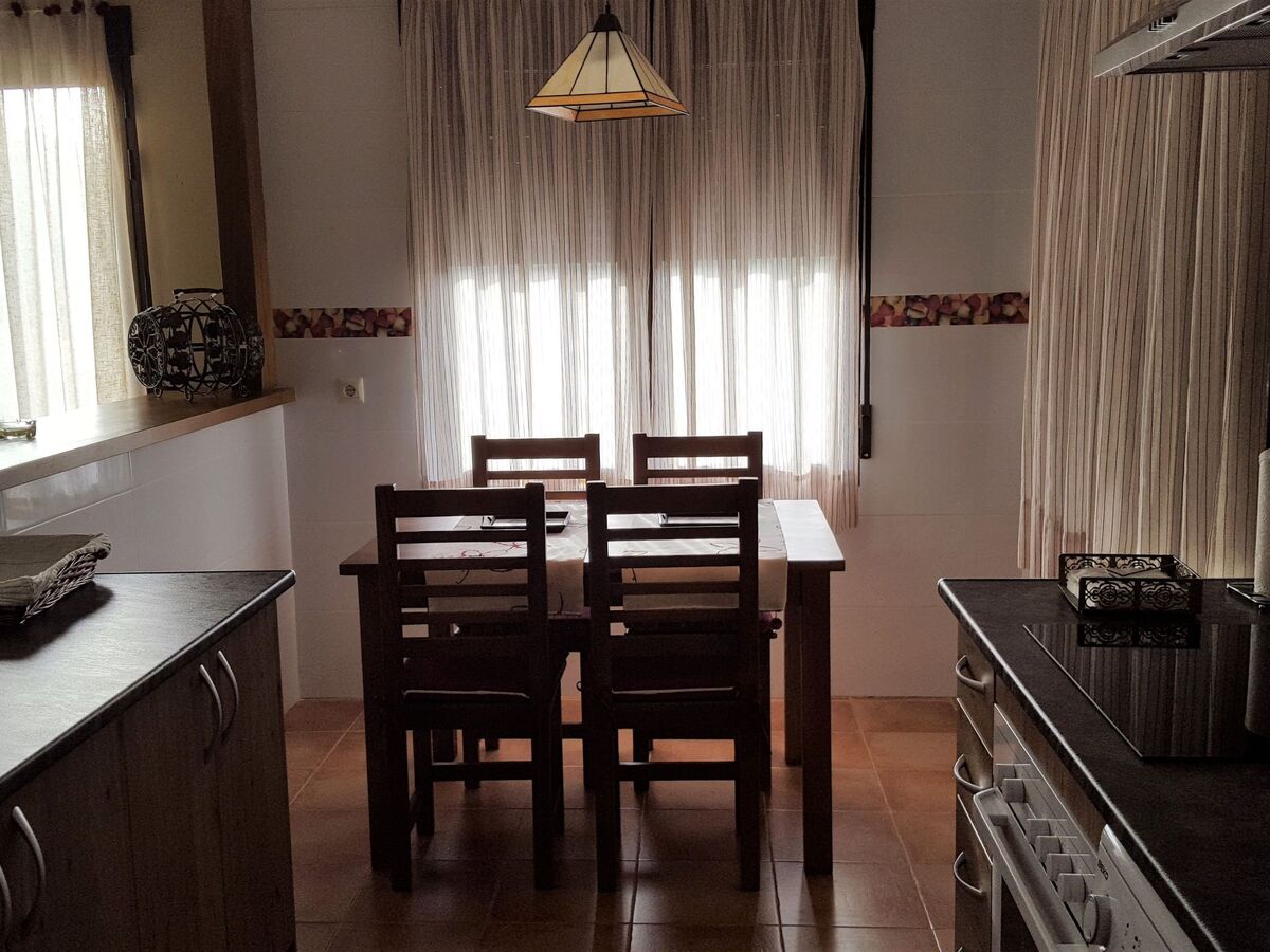 Maison 6 pers. avec piscine privée à Navas de Estena - Photo 14
