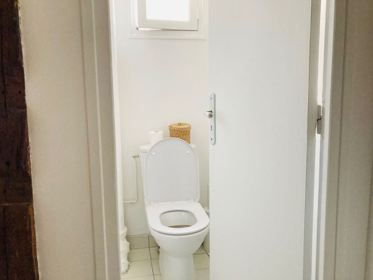 Studio 35 m² Place Vendôme, cour privée - Photo 10
