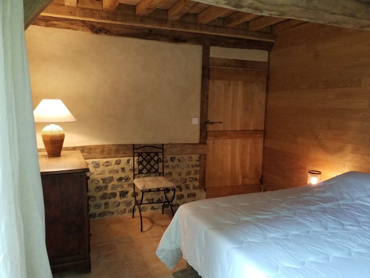 Maison normande classée, lac à 35m, 10km de la mer - Photo 3