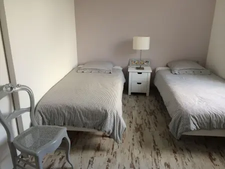 Maison en pierre à Portbail, jardin 500 m² : photo 10