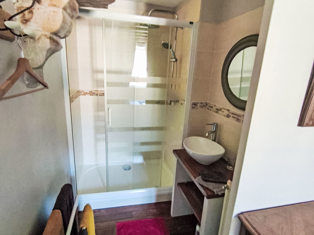 Maison 16ème siècle rénovée, 6 personnes, Brix - Photo 13