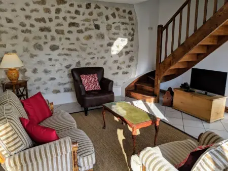 in Vesly mit Beheiztem gemeinsamem Pool, Maison 5 personnes à Bretteville sur Ay - Photo 5
